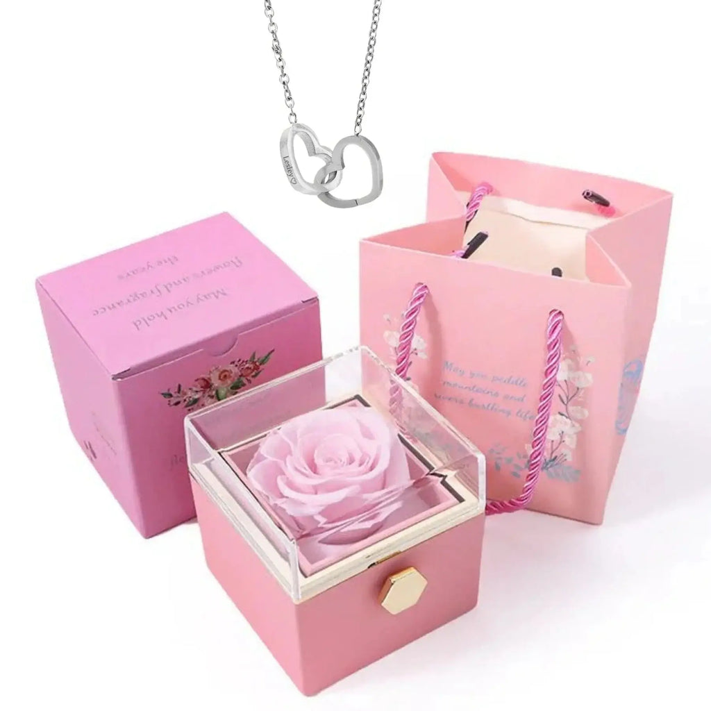 Halskette mit persönlicher Gravur und ewiger Rose in Geschenkbox